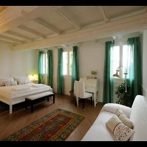  Locanda Della Fiorina